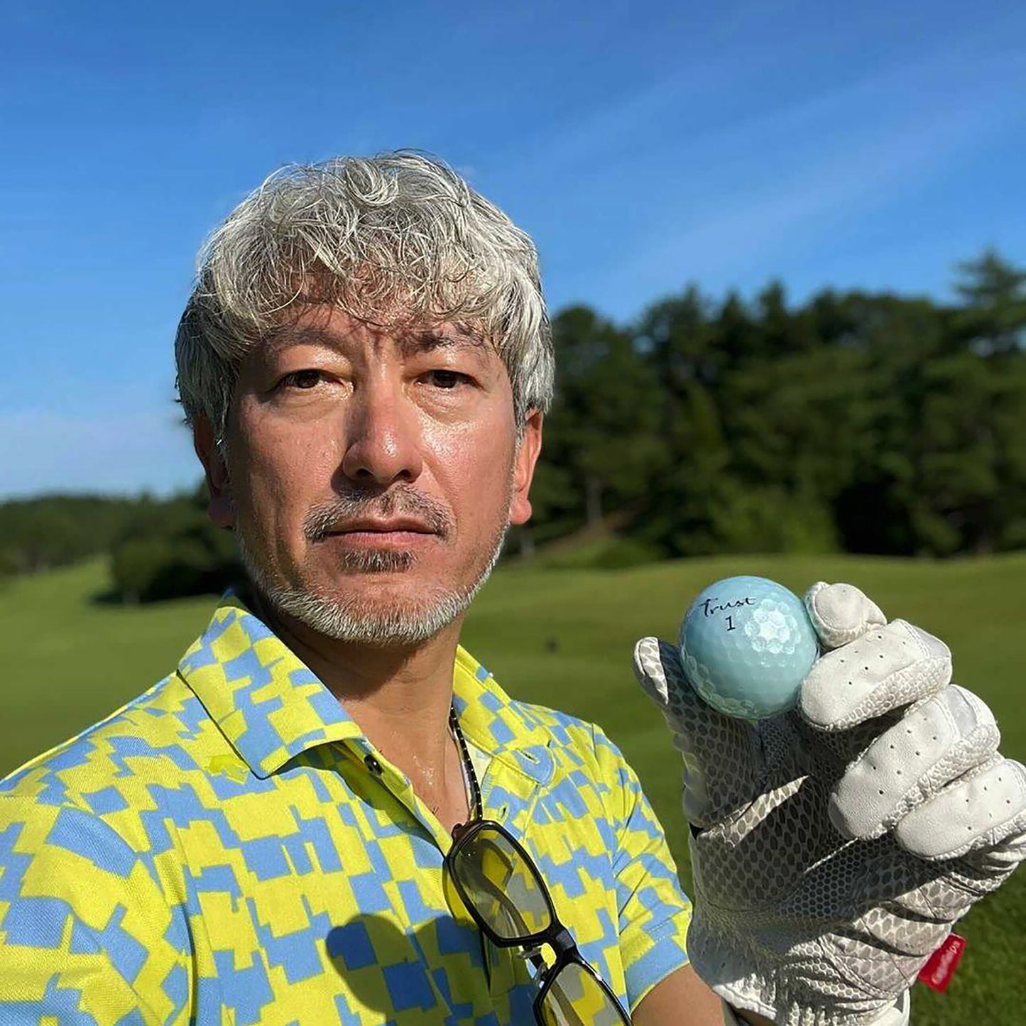 Trust Golfbälle Aurora Blau - Auffällige Golfbälle, Kristall-Urethan, 48 Bälle