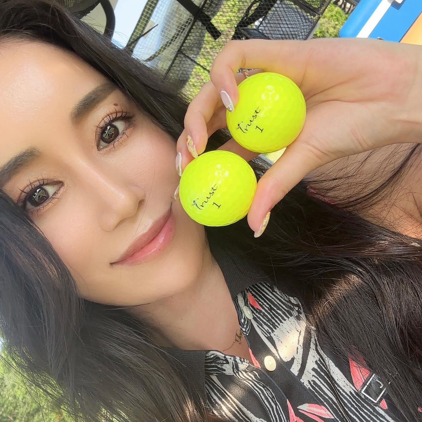 Trust Golfbälle Aurora Gelb - Auffällige Golfbälle, Kristall-Urethan, 48 Bälle